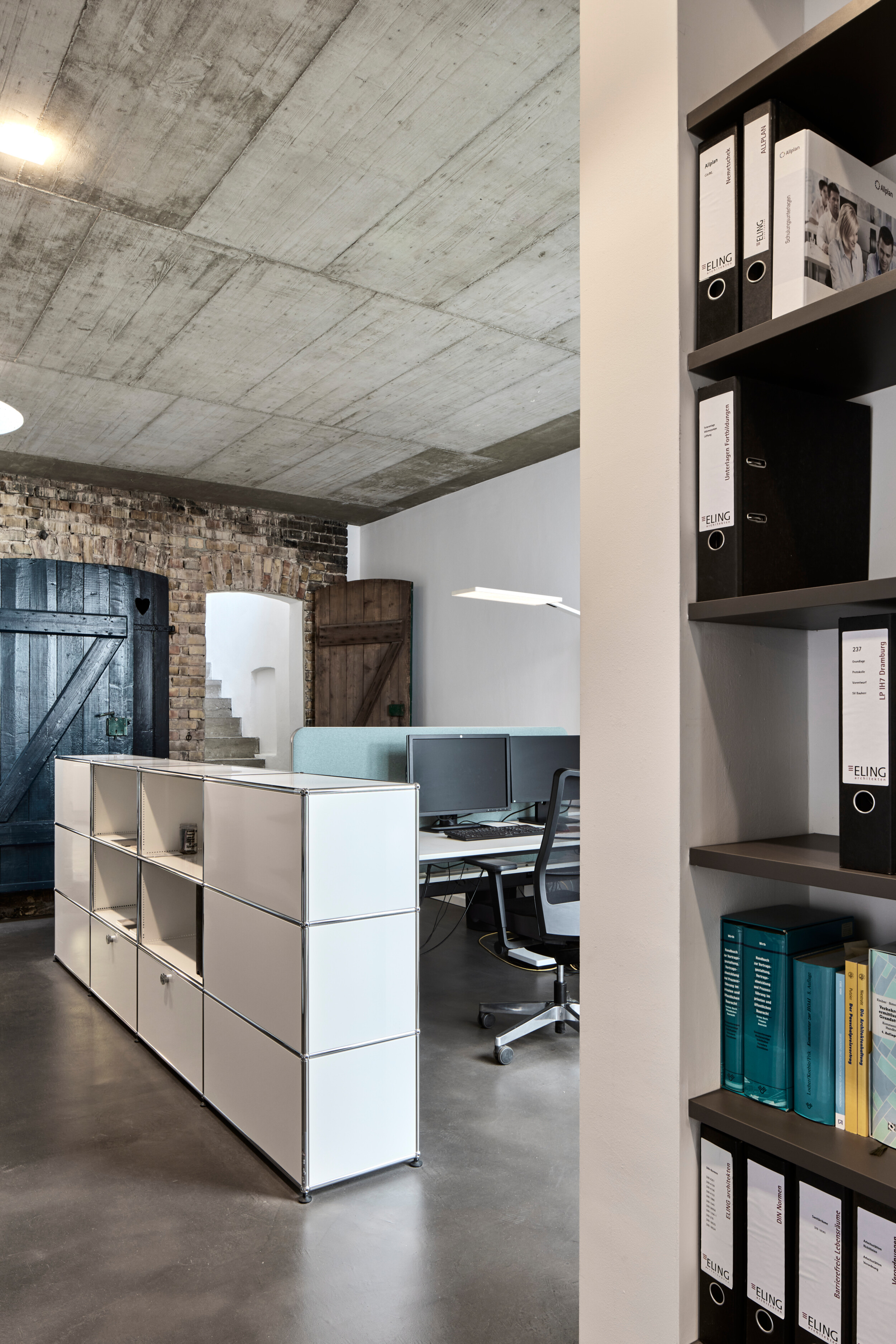 2023_09_03_eling_office_LP_451
