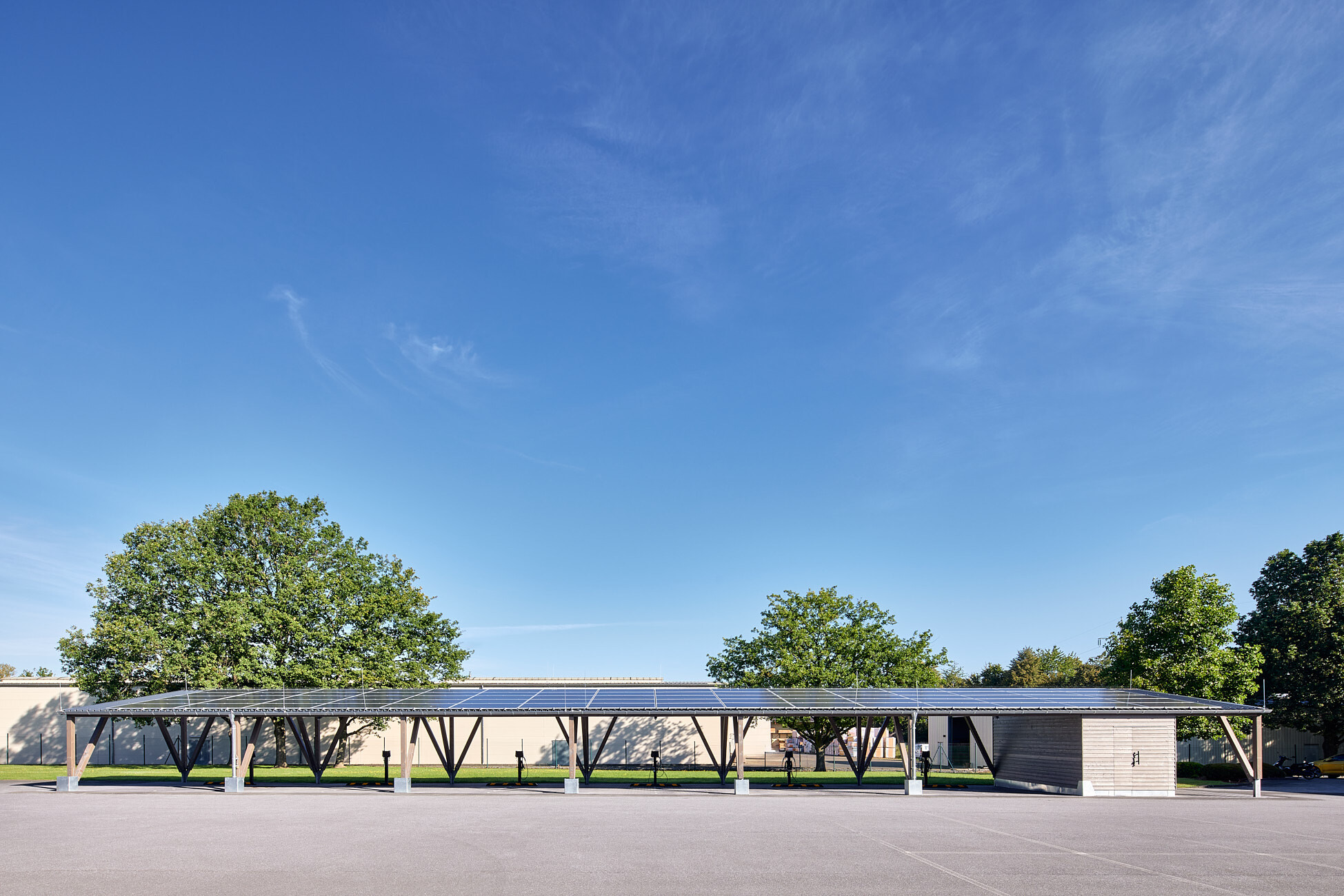 2023_09_04_eling_Solar_Carport_LP_199_web